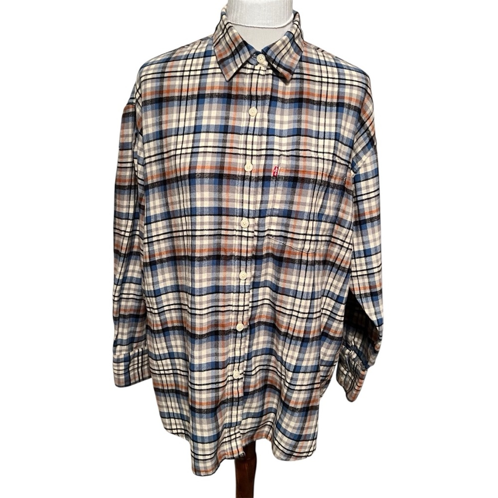 Levi's Flannel Oversized Relaxed Fit Shirt Women’s size Medium